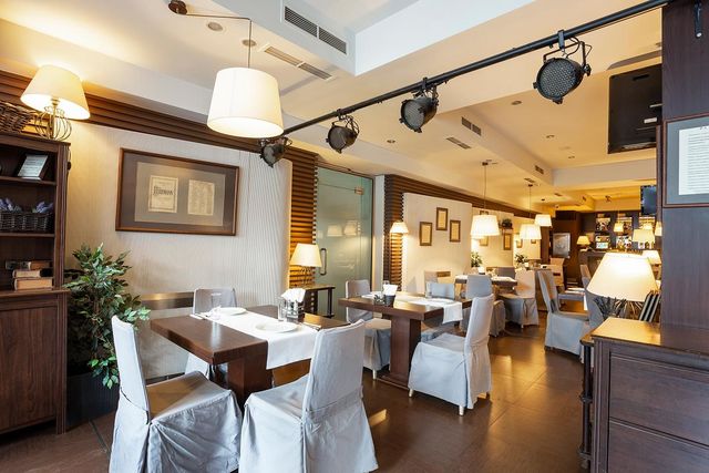 Sofia Place Hotel - Food and dining