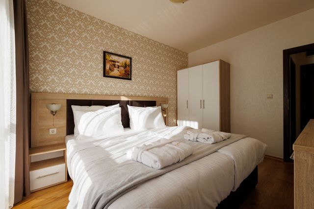 Green Wood Hotel - appartamento con una camera da letto