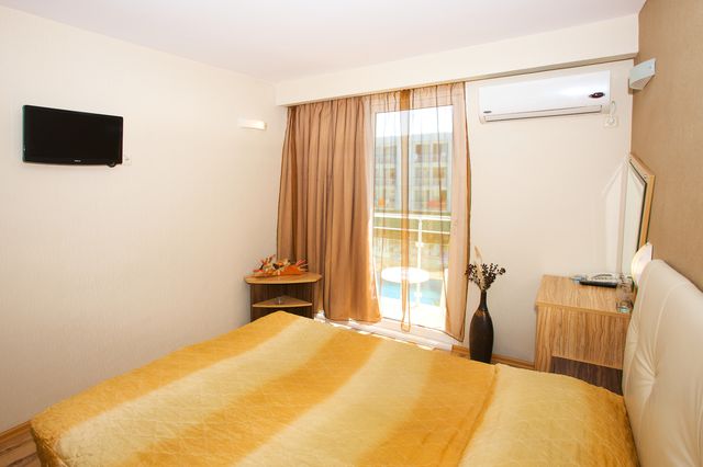 Hotel Kotva - double room low floor or internal view