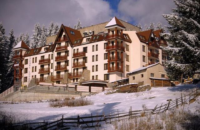 Pearl Lodge Hotel