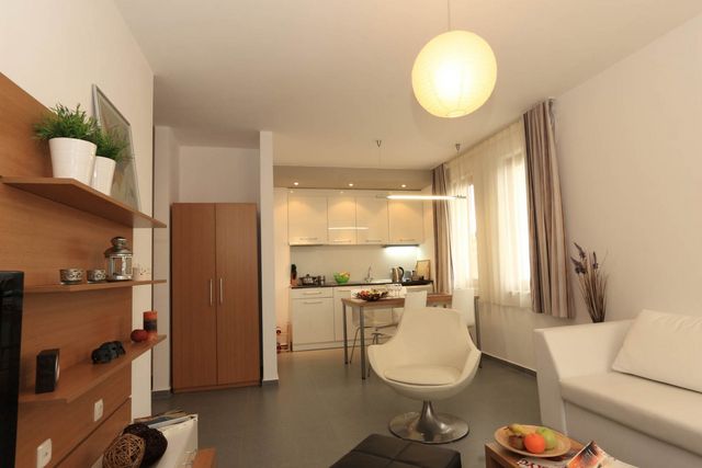 View Apartments - One bedroom apartment